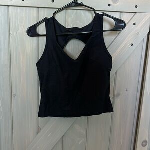Black workout tank top
